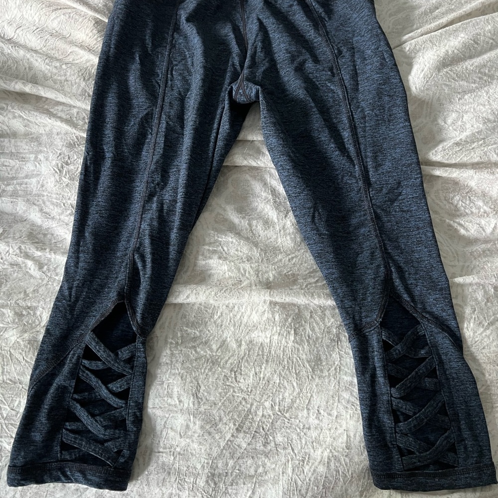 Buttery soft yoga pants by yogalicious